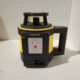 Roterende laser zelfstellend horizontaal, Leica, Rugby 810, 2016 – foto 2 – kavel bij Onlineveilingmeester, Heerenveen