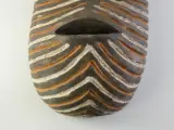 Decoratief Afrikaans houten masker – foto 10 – kavel bij De Kringwinkel, Heverlee