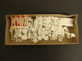 Verzameling vintage modelbouwdozen (jaren '60/'70) – foto 11 – kavel bij De Kringwinkel, Leopoldsburg