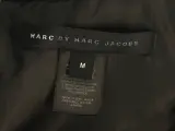 Marc by Marc Jacobs – Donkerblauwe damesblouse met glanzende afwerking – Maat M – foto 6 – kavel bij De Kringwinkel, Antwerpen