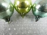3 Groene Ajeko kerstballen – foto 4 – kavel bij De Kringwinkel, Diest