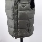 Bodywarmer, maat 48, Prada – foto 3 – kavel bij Domeinen Roerende Zaken, Groningen