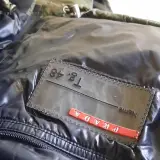 Bodywarmer, maat 48, Prada – foto 9 – kavel bij Domeinen Roerende Zaken, Groningen