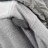 Bodywarmer, maat M, Prada – foto 5 – kavel bij Domeinen Roerende Zaken, Groningen