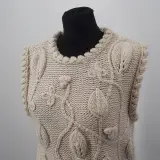 Cardigan, maat 38, Chanel – foto 2 – kavel bij Domeinen Roerende Zaken, Groningen