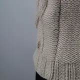Cardigan, maat 38, Chanel – foto 6 – kavel bij Domeinen Roerende Zaken, Groningen