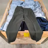Partij diverse kleding – foto 9 – kavel bij Domeinen Roerende Zaken, Groningen