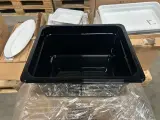 36x Zwarte gastronoombak GN 1/2 150 mm diep polycarbonaat Vogue – foto 2 – kavel bij Onlineveilingmeester, Hoogeveen