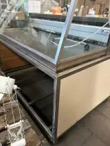 Mobiele koelvitrine Jordâo – foto 3 – kavel bij Onlineveilingmeester, Hoogeveen
