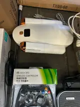 Partij diversen w.o. woondekens, wireless controller, insectenlamp W.o. Maxx Home, Heevey – foto 6 – kavel bij Onlineveilingmeester, Hoogeveen