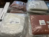 22x Tuinkussen W.o. Bristol – foto 2 – kavel bij Onlineveilingmeester, Hoogeveen