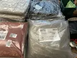 22x Tuinkussen W.o. Bristol – foto 4 – kavel bij Onlineveilingmeester, Hoogeveen