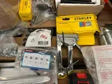 40x Gereedschap, slijpschijven, bevestigingsmaterialen en werkplaatsbenodigdheden – foto 4 – kavel bij Onlineveilingmeester, Hoogeveen