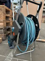Verrijdbare tuinslanghaspel met tuinslang Gardena – foto 2 – kavel bij Onlineveilingmeester, Hoogeveen
