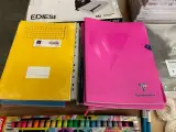 Partij kantoor-en schoolartikelen w.o. schriften, lamineerhoezen, papiersnijder W.o. Ediesi, Lyreco, Stabilo – foto 2 – kavel bij Onlineveilingmeester, Hoogeveen