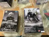 6x Verzamelobjecten w.o. Hatsune Miku, NieR:Automata – foto 2 – kavel bij Onlineveilingmeester, Hoogeveen