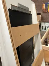 2x Elo Touch Solutions touchscreen monitor met Newland barcodescanner – foto 5 – kavel bij Onlineveilingmeester, Hoogeveen