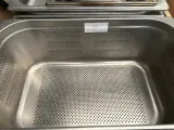 14x RVS geperforeerde Gastronoom-bakken – foto 3 – kavel bij Onlineveilingmeester, Hoogeveen