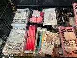 4x Inhoud stellingvak w.o. mode-en haaraccessoires, W.o. H&M, Cider, Contents – foto 14 – kavel bij Onlineveilingmeester, Hoogeveen