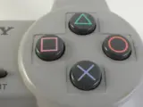 Sony PlayStation 1 PAL + controller en Pro Pinball in doos – foto 10 – kavel bij De Kringwinkel, Heverlee