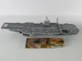Micro Machines Military Aircraft Carrier 1998 met doos – foto 2 – kavel bij De Kringwinkel, Heverlee