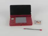 Nintendo 3DS - rode spelconsole met Hello Kitty-hoes en spel – foto 2 – kavel bij De Kringwinkel, Heverlee