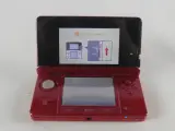 Nintendo 3DS - rode spelconsole met Hello Kitty-hoes en spel – foto 5 – kavel bij De Kringwinkel, Heverlee