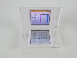 Nintendo DS Lite spelconsole met accessoires en spel – foto 2 – kavel bij De Kringwinkel, Heverlee