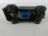 Set van 4 vintage Scalextric racebaanauto’s met vitrineboxen – foto 12 – kavel bij De Kringwinkel, Heverlee