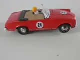 Set van 4 vintage Scalextric racebaanauto’s met vitrineboxen – foto 15 – kavel bij De Kringwinkel, Heverlee