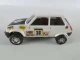 Set van 4 vintage Scalextric racebaanauto’s met vitrineboxen – foto 4 – kavel bij De Kringwinkel, Heverlee