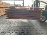 Ca. 36x Douglas Balken Geschaafd, 40x90mm, lengte 430cm – foto 3 – kavel bij Onlineveilingmeester