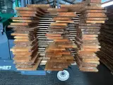 Ca. 33x Douglas Onbekantrechte Schaaldelen, 22x200-250mm, lengte 300cm – foto 2 – kavel bij Onlineveilingmeester