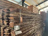 Ca. 42x Douglas Onbekantrechte Schaaldelen, 22x200-250mm, lengte 400cm – foto 3 – kavel bij Onlineveilingmeester