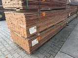 Ca. 182x Guyana Teak Beschoeiingsplanken, 20x100mm, lengte 300cm – foto 4 – kavel bij Onlineveilingmeester