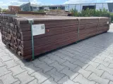 Ca. 102x Hardhouten Onderliggers Geschaafd, 42x57mm, lengte 395cm – foto 2 – kavel bij Onlineveilingmeester