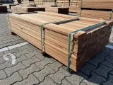 Ca. 185x Guyana Teak Planken Geschaafd, 25x70mm, lengte 185cm – foto 2 – kavel bij Onlineveilingmeester