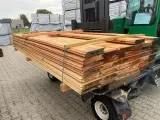 Ca. 78x Douglas Wisselsponning/halfhoutsrabat, 18x190mm, lengte 300cm – foto 2 – kavel bij Onlineveilingmeester
