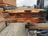 Ca. 78x Douglas Wisselsponning/halfhoutsrabat, 18x190mm, lengte 300cm – foto 3 – kavel bij Onlineveilingmeester