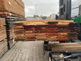 Ca. 72x Douglas Wisselsponning/halfhoutsrabat, 18x190mm, lengte 300cm – foto 3 – kavel bij Onlineveilingmeester