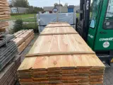 Ca. 72x Douglas Wisselsponning/halfhoutsrabat, 18x190mm, lengte 500cm – kavel bij Onlineveilingmeester