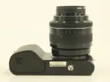 Sony α330 digitale spiegelreflexcamera met 2 lenzen & accessoires – foto 11 – kavel bij De Kringwinkel, Antwerpen