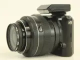 Sony α330 digitale spiegelreflexcamera met 2 lenzen & accessoires – foto 6 – kavel bij De Kringwinkel, Antwerpen