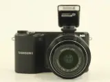 Sony α330 digitale spiegelreflexcamera met 2 lenzen & accessoires – foto 9 – kavel bij De Kringwinkel, Antwerpen