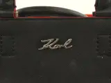 Karl Lagerfeld – Karl in Tokyo collectie zwarte lederen handtas met rode binnenkant – foto 4 – kavel bij De Kringwinkel, Antwerpen