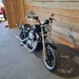 Motor, Harley Davidson, Sportster 883 SuperLow, Zwart, 2012 – foto 3 – kavel bij Onlineveilingmeester, Heerenveen