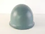 Set van 2 oude Belgische militaire stalen helm M51 – foto 15 – kavel bij De Kringwinkel, Heverlee