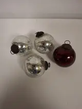 Set van 15 vintage kerstballen in diverse kleuren – foto 11 – kavel bij De Kringwinkel, Ronse