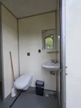 Dubbel sanitair huisje camping, NVT, Basis, geel – foto 12 – kavel bij Onlineveilingmeester, Balkbrug