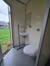 Dubbel sanitair huisje camping, NVT, Basis, geel – foto 7 – kavel bij Onlineveilingmeester, Balkbrug